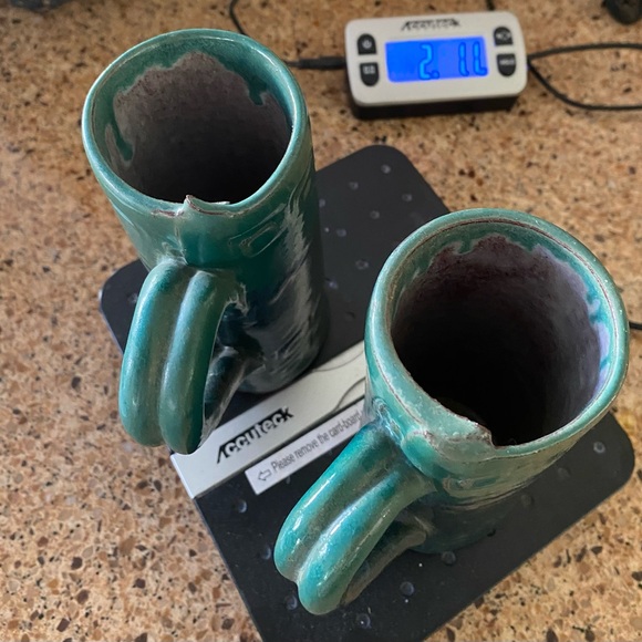 Hand made Pottery clay decorative Grove Green glaze set of 2 mugs, heavy - Picture 3 of 15